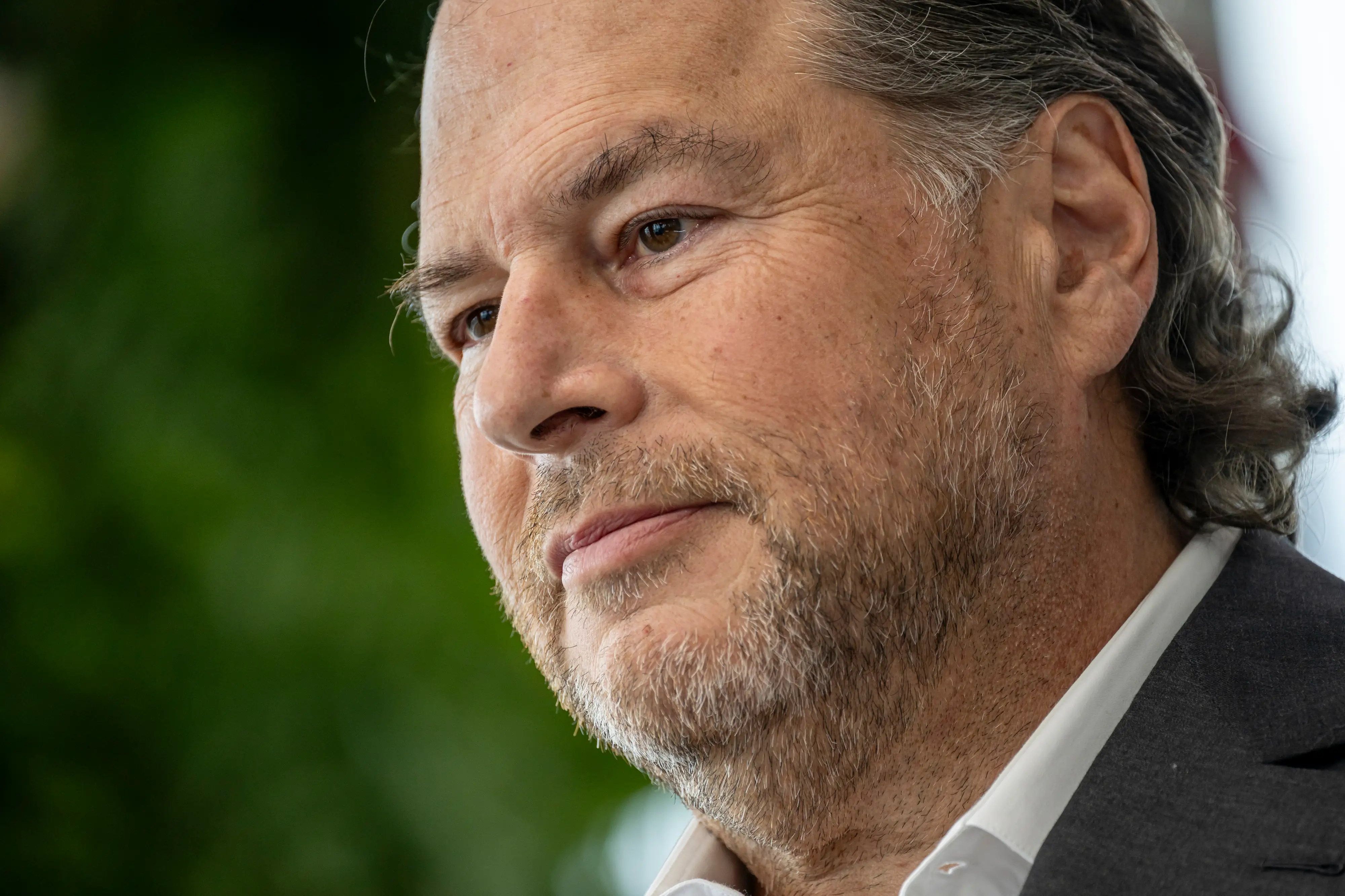 Salesforce Talks Scupper a $1.5B Round: AI Research Shop Listen Labs Pulls Its Funding to Chase an Enterprise Entanglement